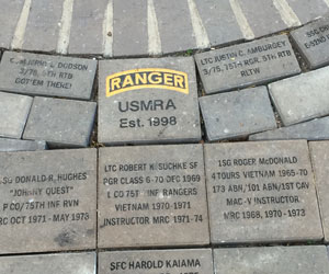 commemorative stone 3 pic